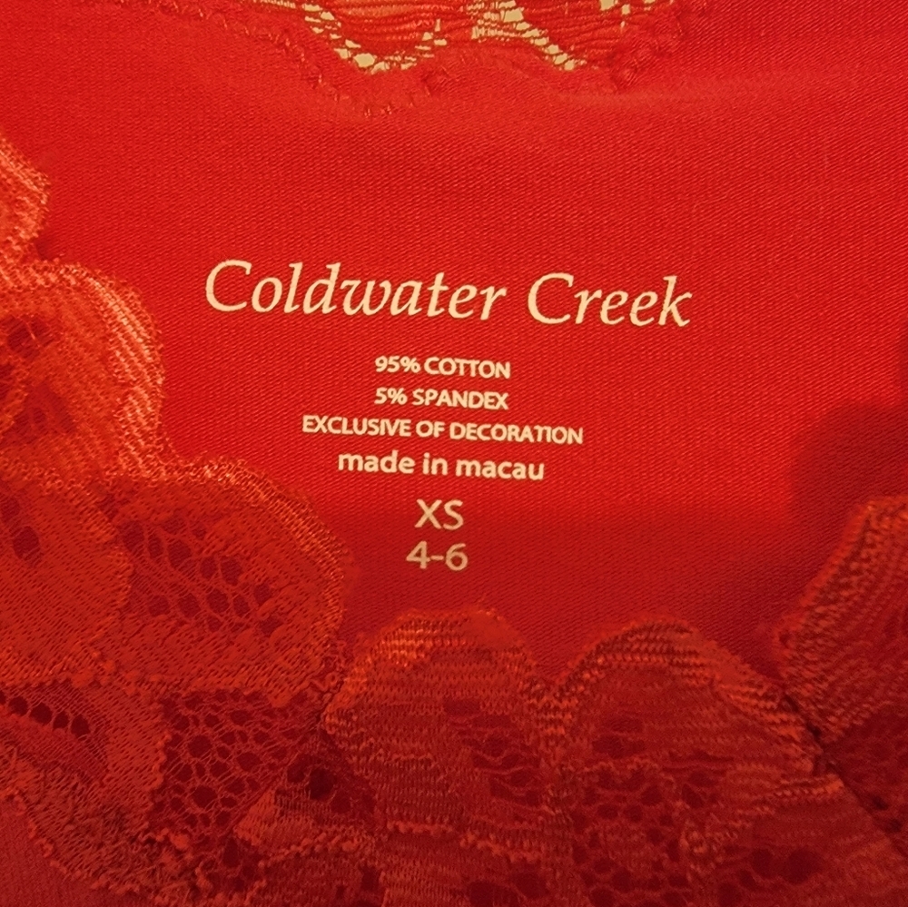 Lace Tank - Picture 4 of 4